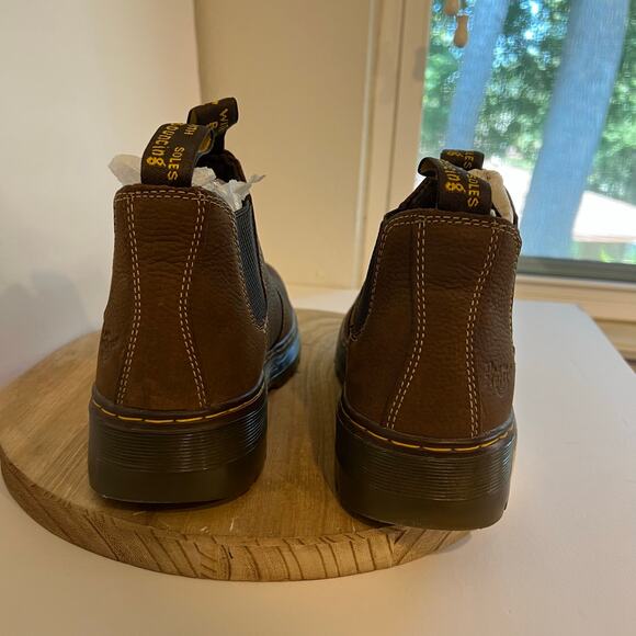 Dr. Martens Hardie II Brown Leather Chelsea Work Boots Unisex Size W11/M10 NEW - Picture 5 of 10